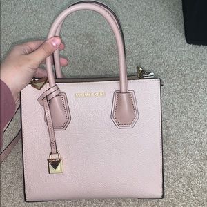 Micheal Kors Purse